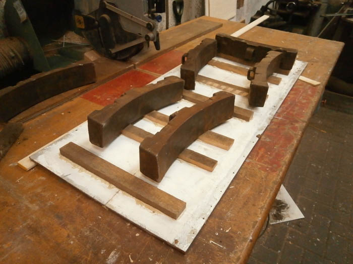 Glueing the ribs on the back of a previously split lower panel.